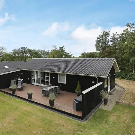 Seaside Bliss In Bork Harbor-by Traum Hemmet